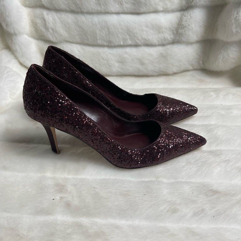 White House Black Market Burgundy wine glitter Satin heels pointed toe Size9.5M